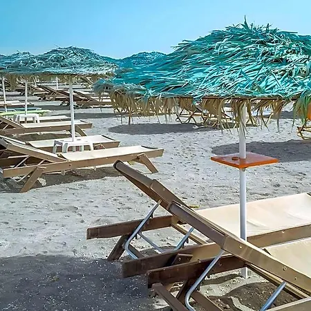 Ξενοδοχείο Monolithos 3*