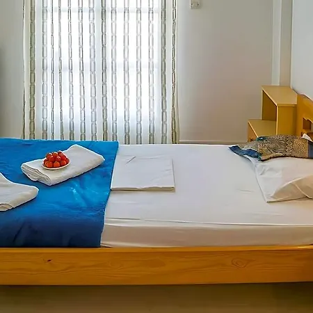 Monolithos 3* Santorini Island