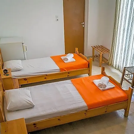 Ξενοδοχείο Monolithos 3*
